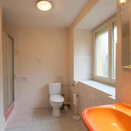 Maison Spacieuse Proche Lascaux, Wifi, Terrasse - Fr-1-616-148 펜션 몽티냑