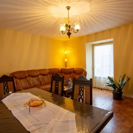 Maison Spacieuse Proche Lascaux, Wifi, Terrasse - Fr-1-616-148 * 몽티냑