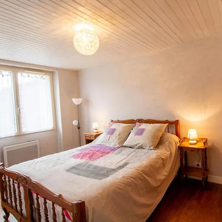 Maison Spacieuse Proche Lascaux, Wifi, Terrasse - Fr-1-616-148 펜션 *