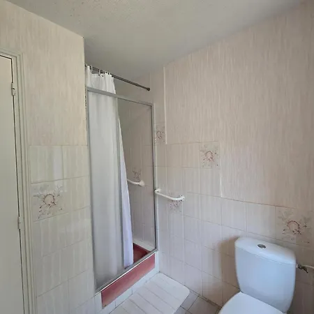 Maison Spacieuse Proche Lascaux, Wifi, Terrasse - Fr-1-616-148 *
