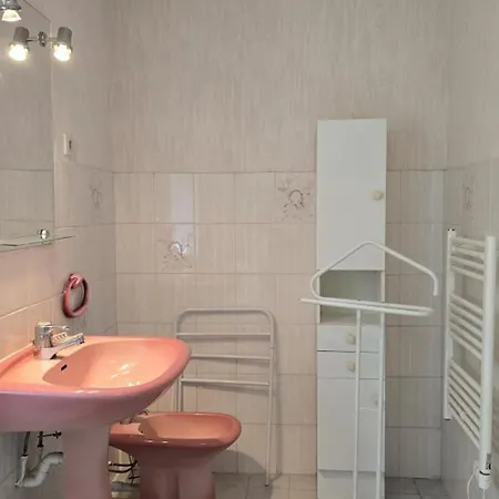 Maison Spacieuse Proche Lascaux, Wifi, Terrasse - Fr-1-616-148 Dom wakacyjny